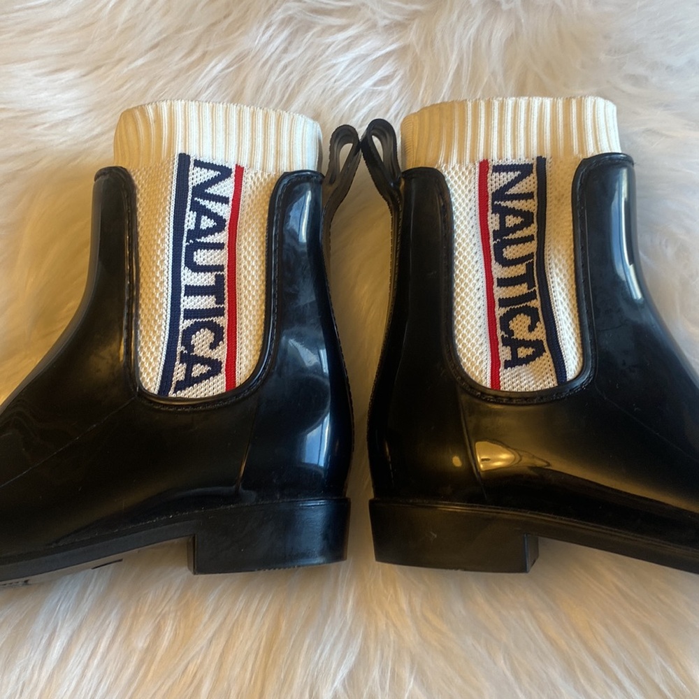 Nautica Black Gloss Rain Booties Size 6 NWOT - Picture 3 of 7